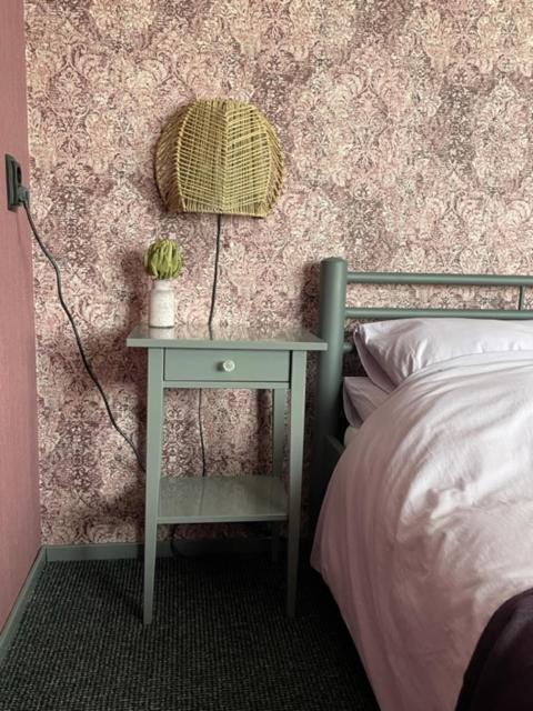 Bed And Breakfast Devijfbees Barendrecht Exterior photo